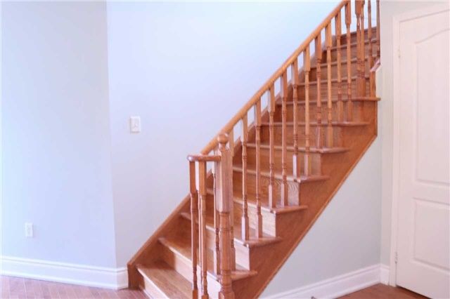 17 Durango Dr, Richmond Hill, L4S2W5 | Image 3