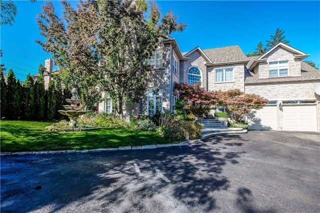 384 Kennedy St W, Aurora, L4G5M6 | Image 2