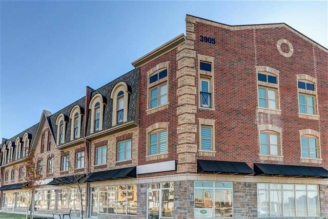 32 - 3905 Major Mackenzie Dr, Vaughan, L4L1A6 | Image 2