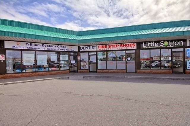 H - 9625 Yonge St, Richmond Hill, L4C5T2 | Image 2