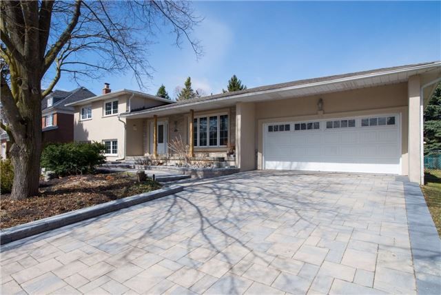 20 Blackforest Dr, Richmond Hill, L4E2P5 | Image 3