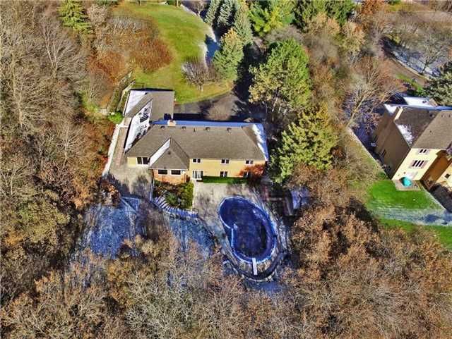 23 Hunters Glen Rd, Aurora, L4G6W4 | Image 3