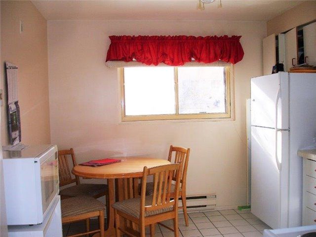 14 - 100 Henderson Ave, Markham, L3T2K8 | Image 2