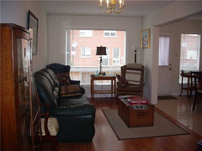Townhouse leased at 6 Barr Crescent, Aurora, Ontario, L4G0B8 - Bayview Northeast - MLS: N3980741