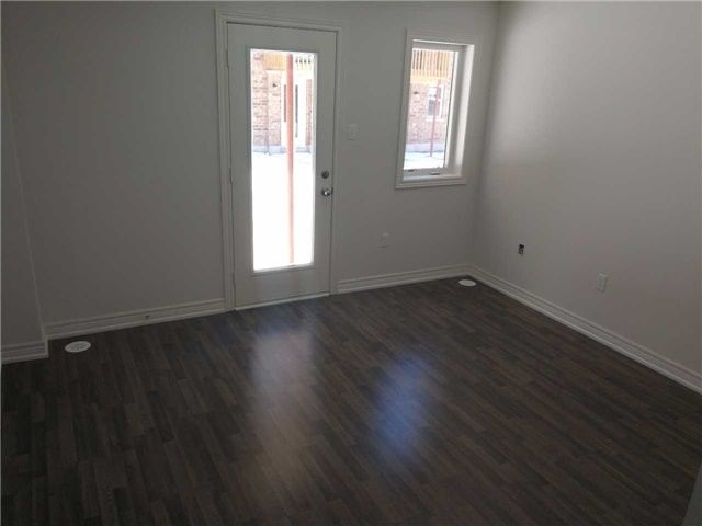 167 Roy Grove Way, Markham, L6E0T7 | Image 3