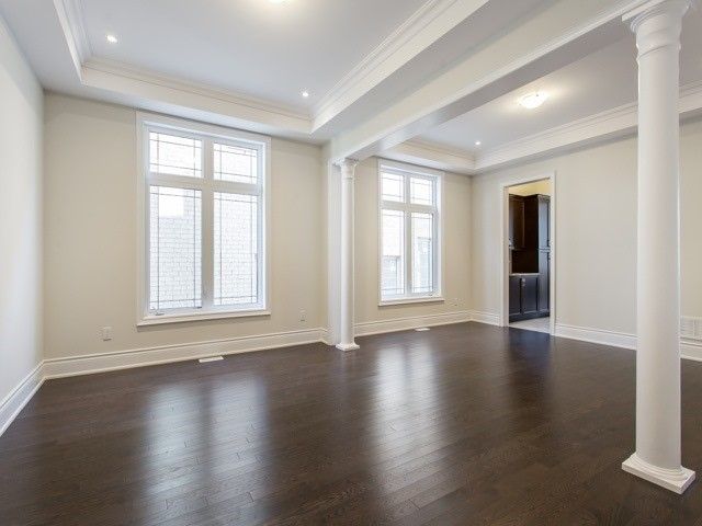 33 Straw Cutter Gate, Vaughan, L6A4Y5 | Image 3