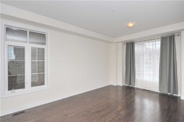 25 Gordon Landon Dr, Markham, L6B 0X9 | Image 2