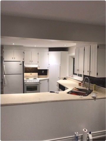 74 Centre St, Aurora, L4G1J8 | Image 2