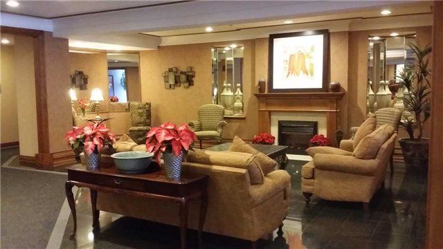 Ph6 - 22 Clarissa Dr, Richmond Hill, L4C9R6 | Image 2