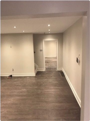 74 Centre St, Aurora, L4G1J8 | Image 2