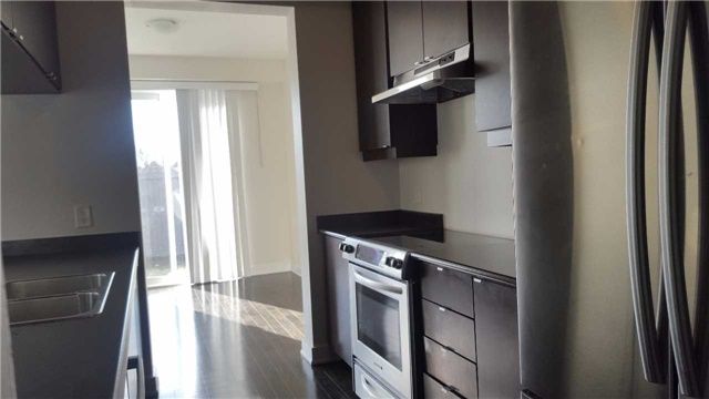 9 Dariole Dr, Richmond Hill, L4E0Z2 | Image 3