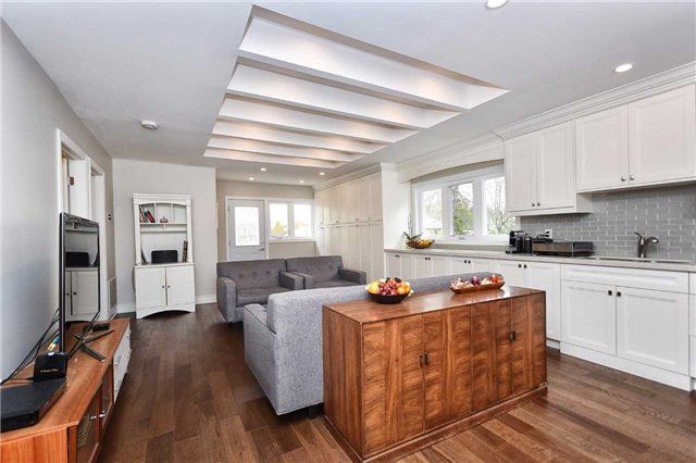 79 De La Salle Blvd, Georgina, L0E1L0 | Image 3