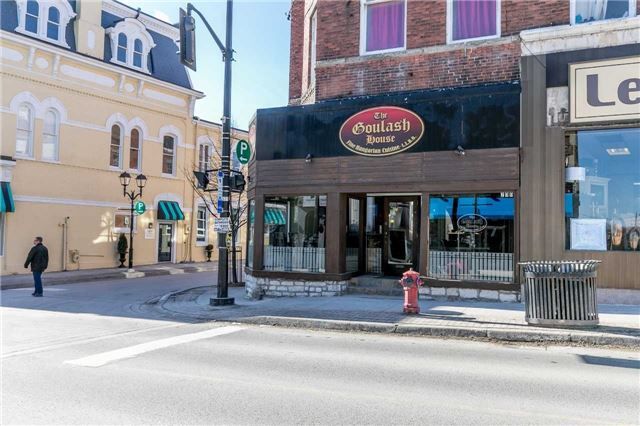 200 Main St S, Newmarket, L3Y3Z3 | Image 2