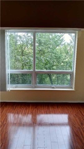 511 - 326 Major Mackenzie Dr E, Richmond Hill, L4C8T4 | Image 2