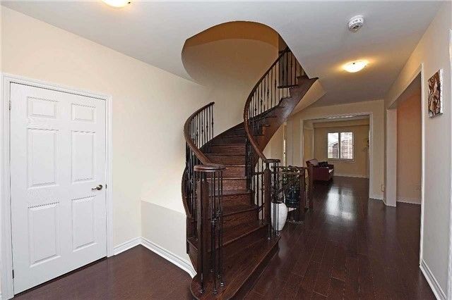 74 Bullrush Dr, Vaughan, L4H2V8 | Image 2