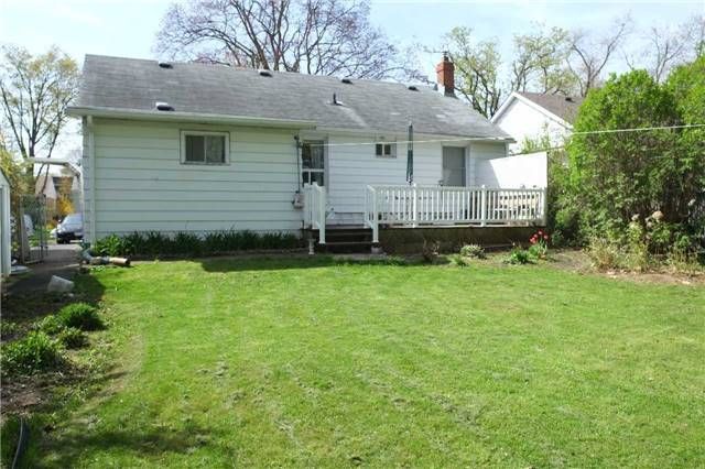 22 Grandview Ave, Markham, L3T1G8 | Image 3