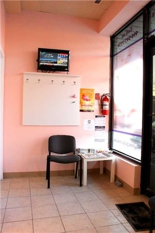 106 - 9218 Yonge St, Richmond Hill, L4C7A2 | Image 2