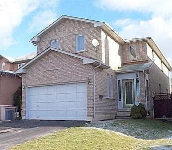 Detached House sold at 43 Berwick Crescent, Richmond Hill, Ontario, L4C0B8 - Observatory - MLS: N402396