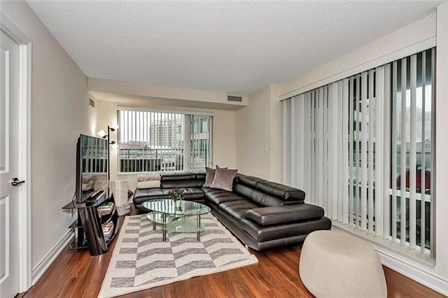 308 - 253 South Park Rd, Markham, L3T0B4 | Image 3