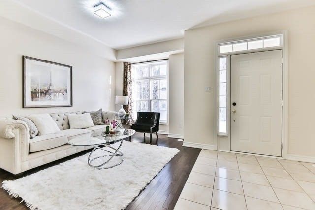 76 Donald Buttress Blvd W, Markham, L6C0P1 | Image 2