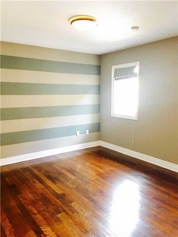 47 Frybrook Cres, Richmond Hill, L4B4B9 | Image 3