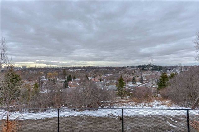 C26 - 26 Bruce St, Vaughan, L4L1J4 | Image 3