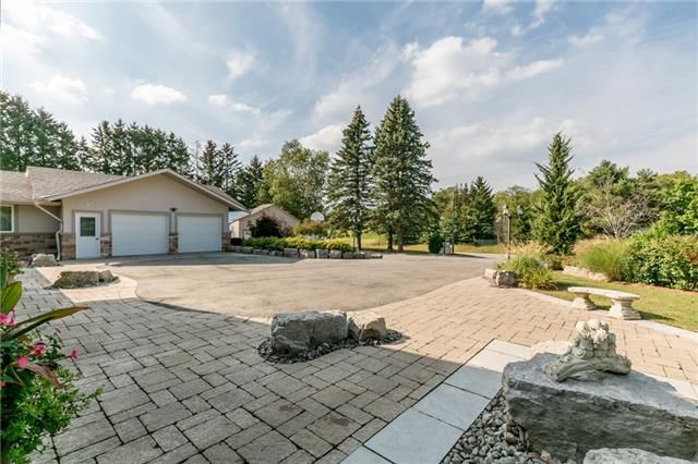 120 Lake Woods Dr, Whitchurch-Stouffville, L4A 1P9 | Image 2