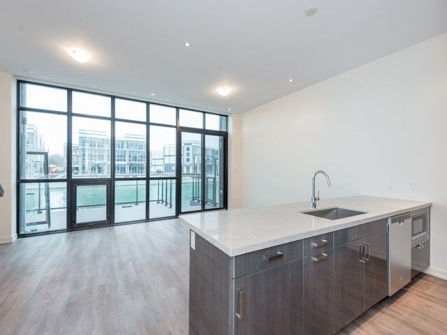 3553 Riva Ave, Innisfil, L9S 3B3 | Image 3