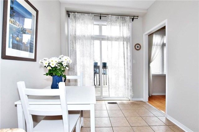 42 - 10 Post Oak Dr, Richmond Hill, L4E4H8 | Image 3