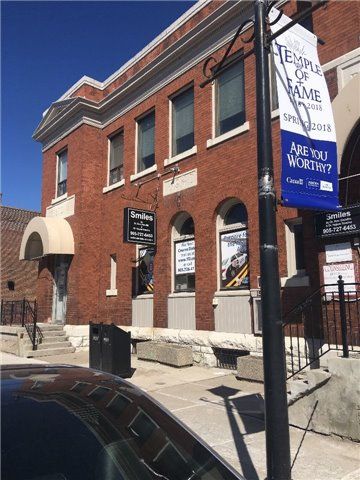 11 - 15213 Yonge St, Aurora, L4G1L8 | Image 2