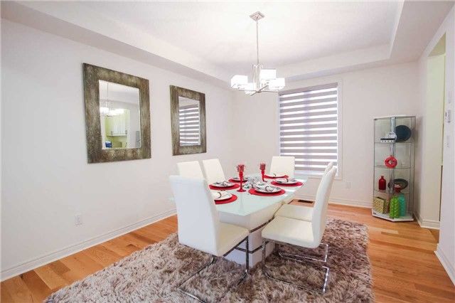 104 Sharpe Cres, New Tecumseth, L0G1W0 | Image 3