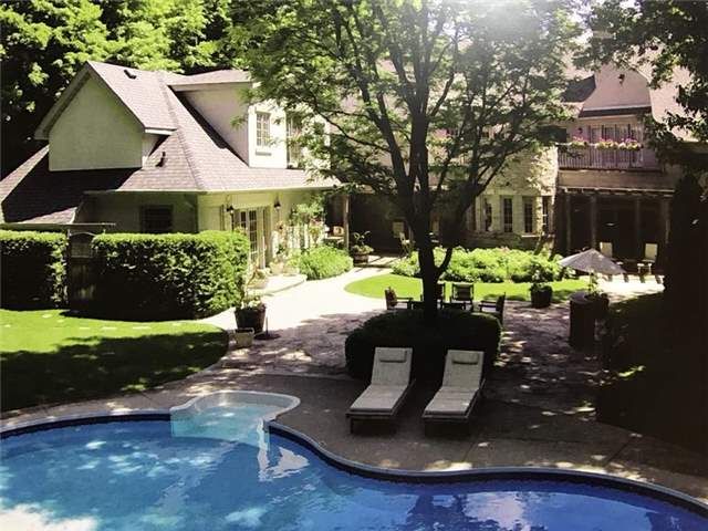 12 Forestview Tr, Whitchurch-Stouffville, L3Y4W1 | Image 3