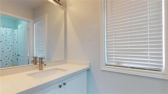 142 Yakefarm Blvd, Whitchurch-Stouffville, L4A0R8 | Image 2