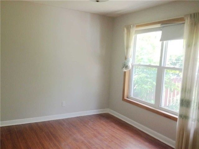 Upper - 90 Rockport Cres, Richmond Hill, L4C2L8 | Image 3