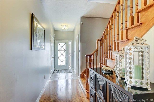 39 Retreat Blvd, Vaughan, L4H0C1 | Image 2