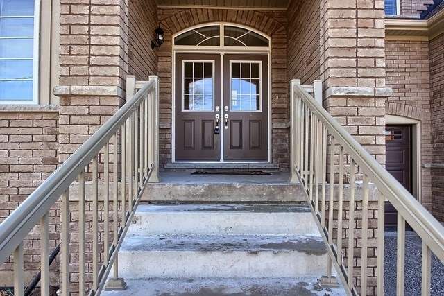 1449 Gilford Rd, Innisfil, L0L 1R0 | Image 2