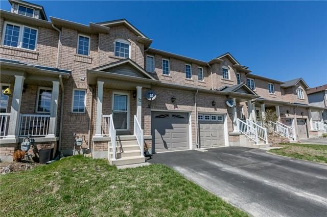 32 Admiral Cres, Essa, L0M1B4 | Image 2