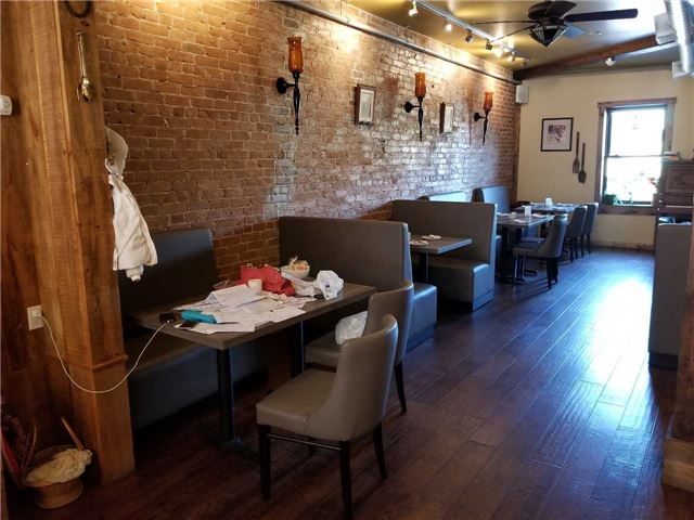 235 Main St S, Newmarket, L3Y3Z4 | Image 3