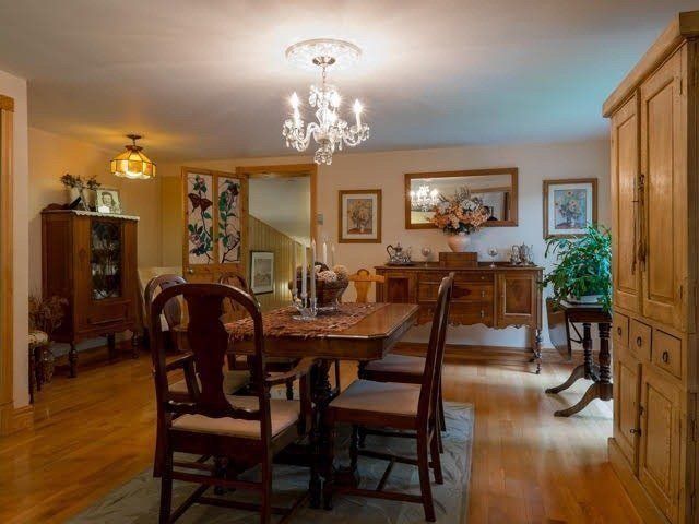 184 Riverbank Dr, Georgina, L0E1N0 | Image 3