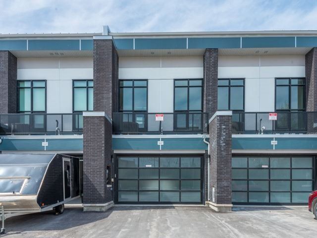 3647 Riva Ave, Innisfil, L9S3M3 | Image 2