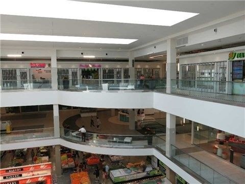 216 - 7181 Yonge St, Markham, L3T0C7 | Image 2