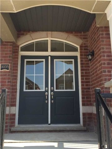 1035 Cole St, Innisfil, L9S0J9 | Image 2