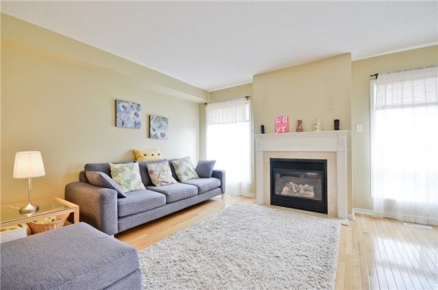 75 James Scott Rd, Markham, L3P7W6 | Image 2