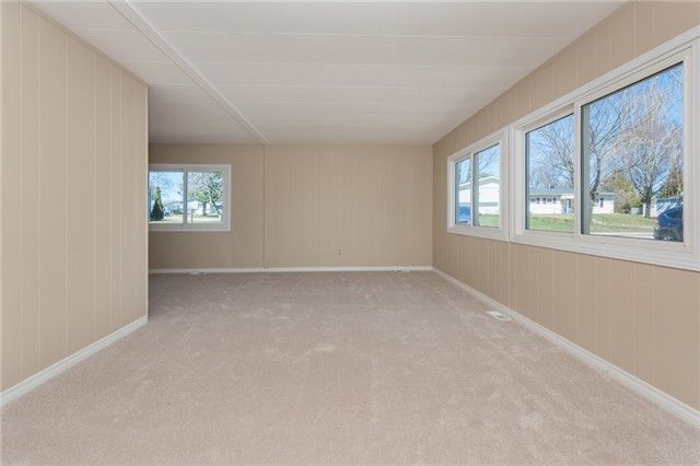 21 Hawthorne Dr, Innisfil, L9S 1P7 | Image 3