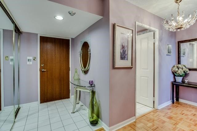 406 - 120 Promenade Circ, Vaughan, L4J7W9 | Image 2