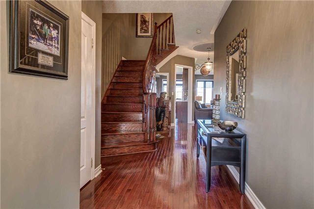 62 - 8 Townwood Dr, Richmond Hill, L4E4Y3 | Image 3