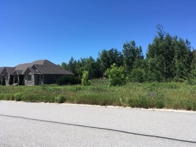 130 Dale Cres, Bradford West Gwillimbury, L0L1L0 | Image 2