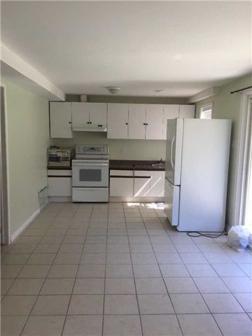 Bsmt - 149 Silver Maple Rd, Richmond Hill, L4E4Y8 | Image 2