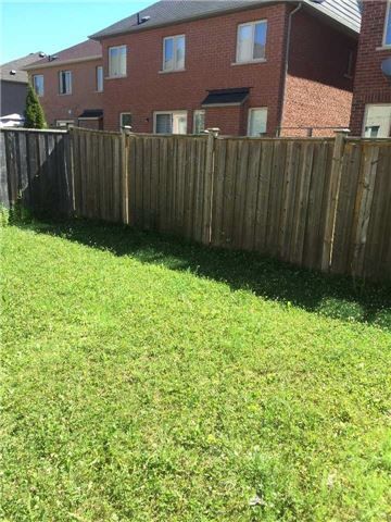 Bsmt - 149 Silver Maple Rd, Richmond Hill, L4E4Y8 | Image 3