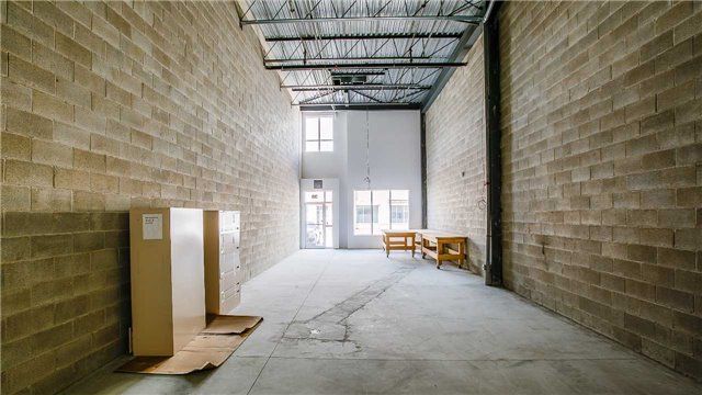 38 - 16945 Leslie St, Newmarket, L3Y9A2 | Image 3